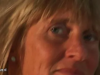 Isis ama videos sexo real casero a la casa para ayudar a pasar esclavo en la garganta, 720p