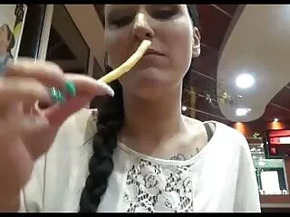HDT-Siouxie Q videos xxx gratis reales